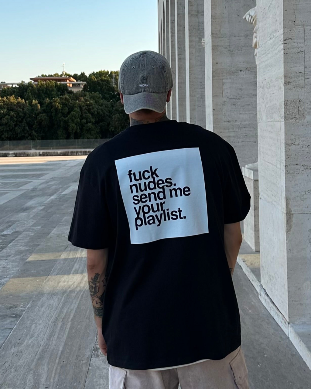 T-SHIRT NERA FUCK NUDES