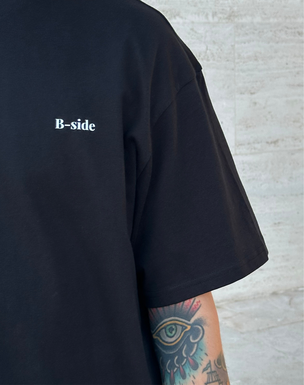 T-SHIRT NERA FUCK NUDES