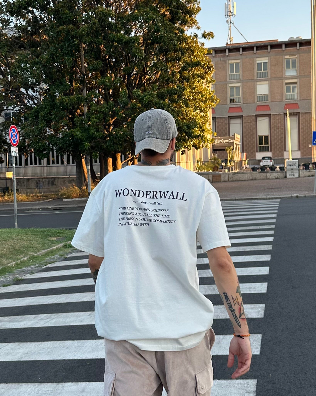 T-SHIRT BIANCA WONDERWALL